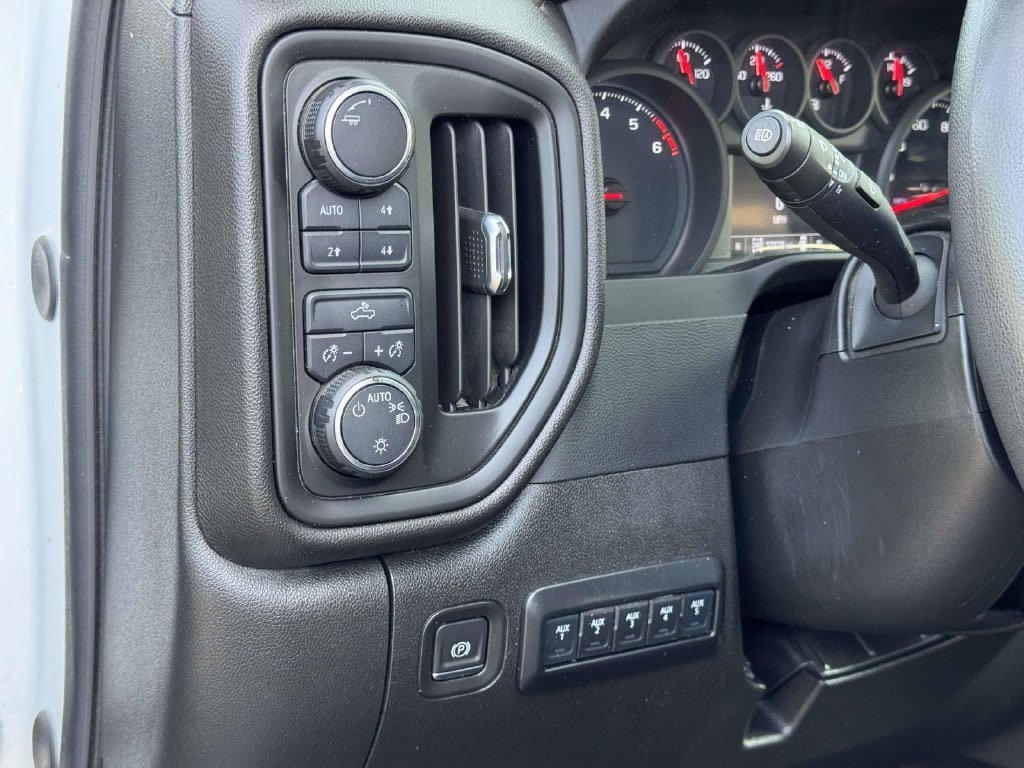 Used 2024 Chevrolet Silverado 3500 W/T w/ WT Fleet Convenience Package AWD/4WD image 11