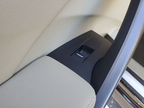 Used 2015 Acura RDX AWD image 17