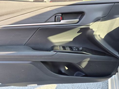 Used 2025 Toyota Camry XSE w/ Premium Plus Package image 8