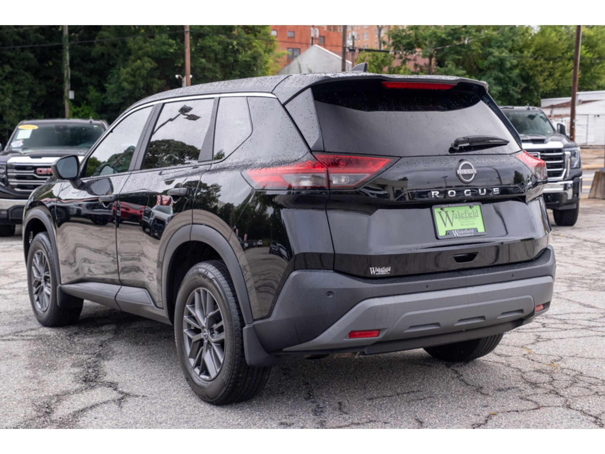 Used 2023 Nissan Rogue S FWD image 6