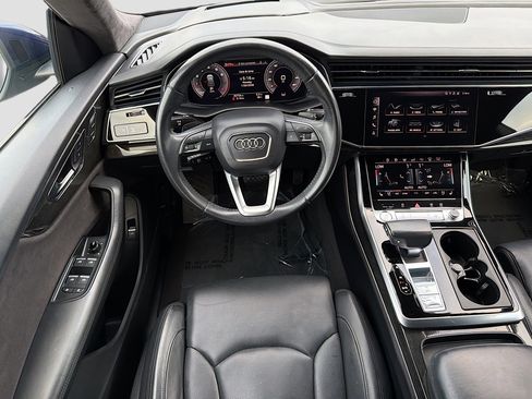 Used 2019 Audi Q8 Prestige w/ Luxury Package image 16