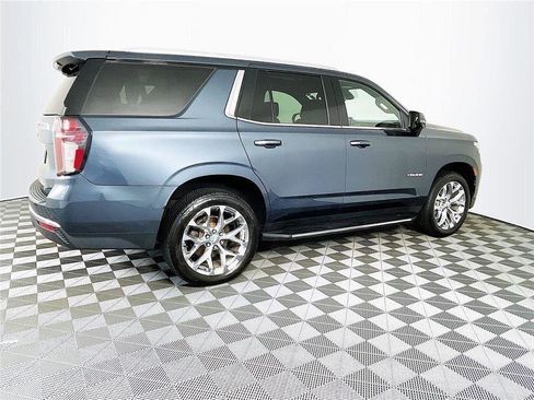 Used 2021 Chevrolet Tahoe LT w/ LT Signature Package image 10