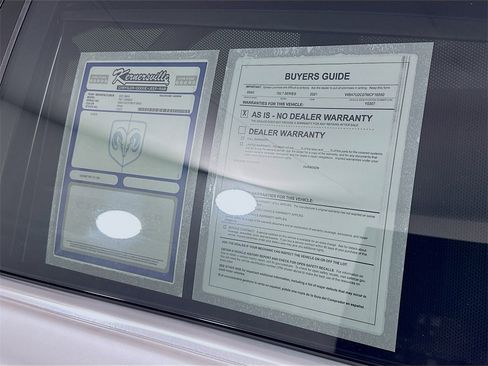 Used 2021 BMW 750i xDrive w/ Executive Package image 38