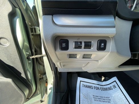 Used 2016 Subaru Forester 2.5i Premium image 18