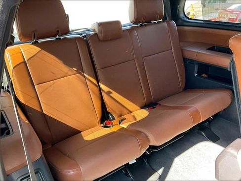 Used 2019 Toyota Sequoia Platinum AWD/4WD image 35