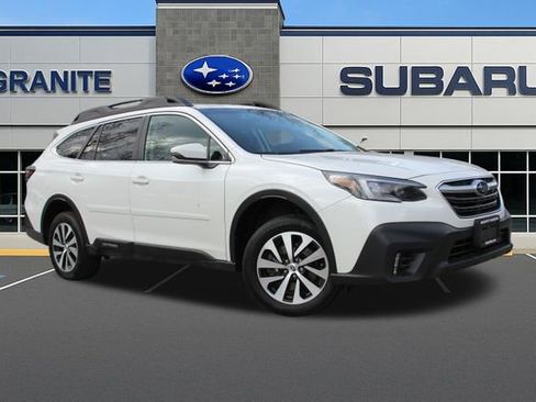 Used 2022 Subaru Outback Premium AWD/4WD image 4