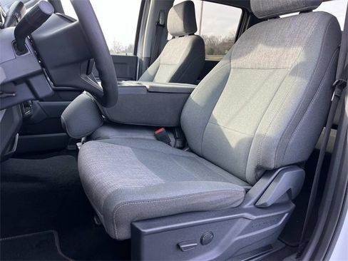 Used 2024 Ford F350 XLT image 31