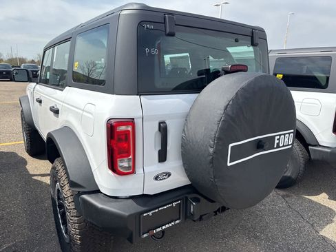 New 2026 Ford Bronco 4-Door w/ Sasquatch Package AWD/4WD image 15
