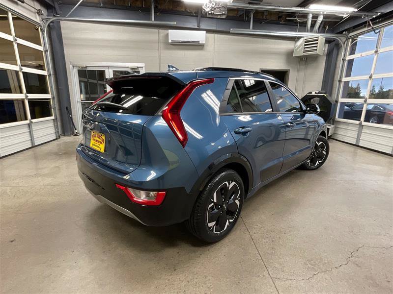 Used 2023 Kia Niro Wind FWD image 5