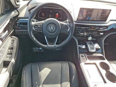 Used 2026 Acura MDX SH-AWD w/ Technology Package image 11