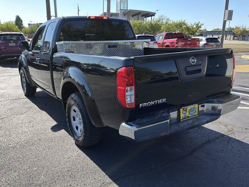 Used 2016 Nissan Frontier S RWD image 9
