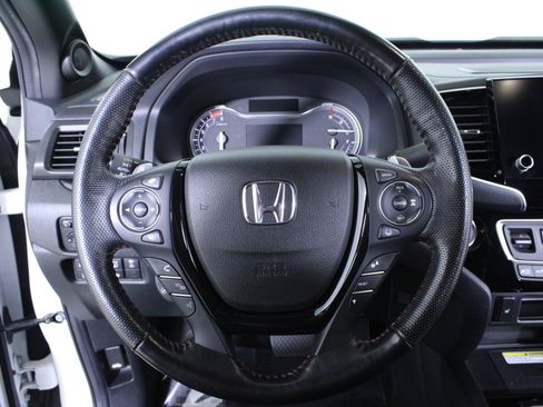 Used 2022 Honda Ridgeline Black Edition image 19
