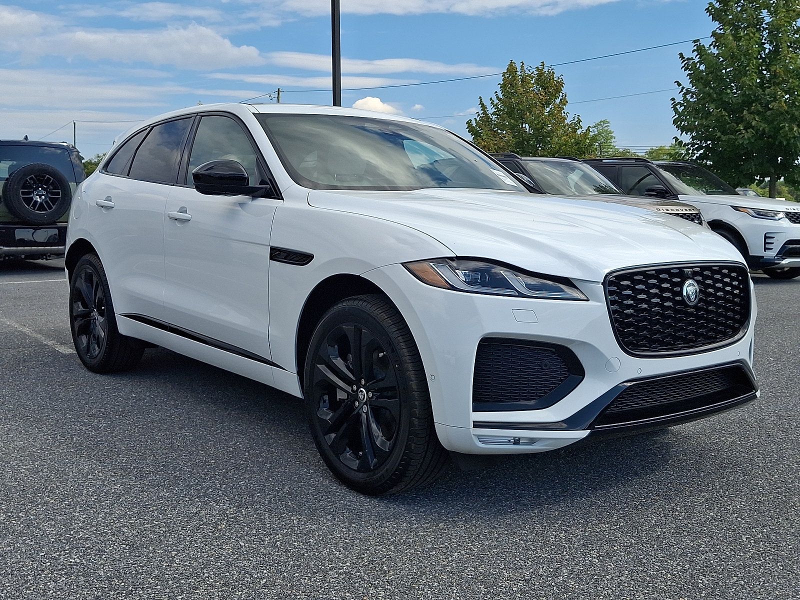New 2026 Jaguar F-PACE R-Dynamic S AWD/4WD image 6