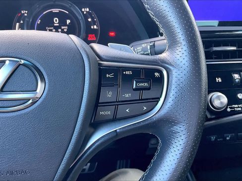 Used 2024 Lexus ES 300h F Sport w/ Accessory Package (Z1) image 24