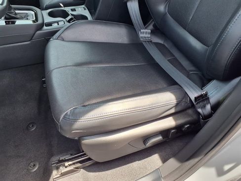 Certified 2025 Subaru Forester Limited AWD/4WD image 25