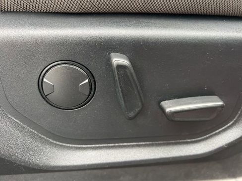 Used 2019 Ford F150 XLT w/ Equipment Group 302A Luxury image 36