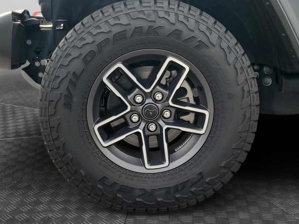 Used 2026 Jeep Gladiator Mojave AWD/4WD image 30