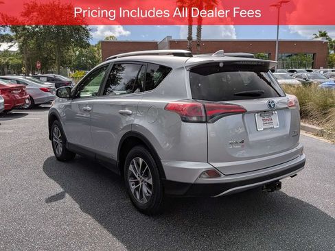 Used 2016 Toyota RAV4 XLE AWD/4WD image 7