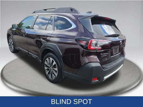 Used 2025 Subaru Outback Limited AWD/4WD image 13