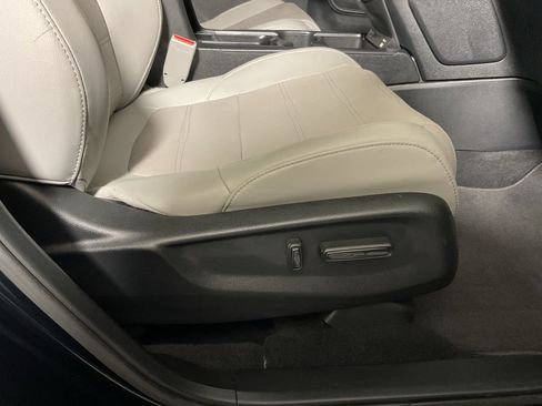 Used 2020 Honda CR-V EX-L image 37