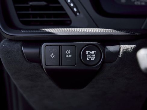 Used 2026 Porsche 911 Carrera GTS w/ Premium Package image 44