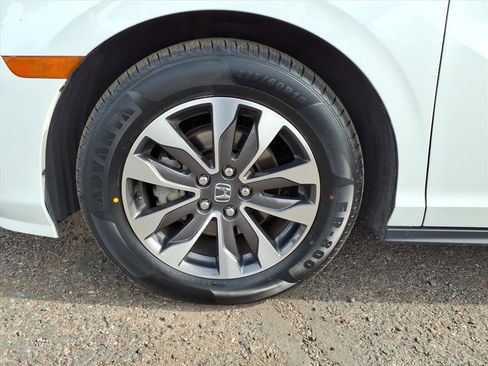 Used 2022 Honda Odyssey EX-L image 9