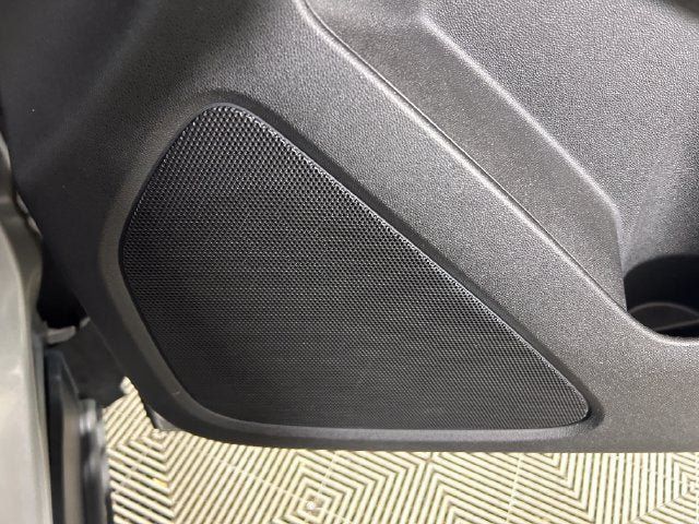 Used 2020 Chevrolet Equinox Premier FWD image 29