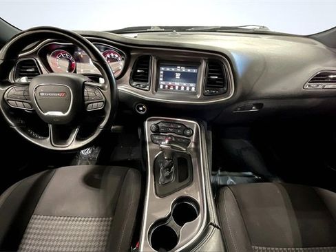 Used 2022 Dodge Challenger GT image 16