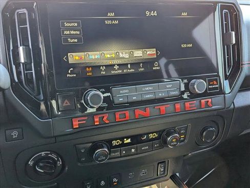 Used 2025 Nissan Frontier PRO-4X w/ Pro Premium Package image 14