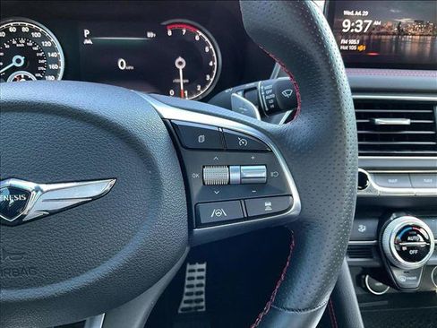 Used 2023 Genesis G70 2.0T w/ Sport Prestige Package RWD image 21