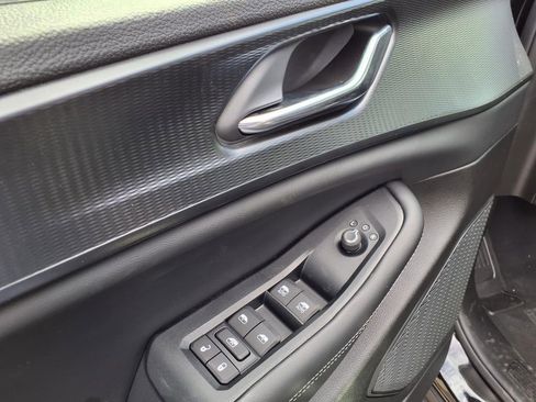 New 2026 Jeep Grand Cherokee L Laredo AWD/4WD image 19