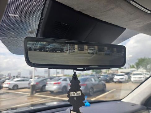 Used 2023 Hyundai Palisade Calligraphy image 17