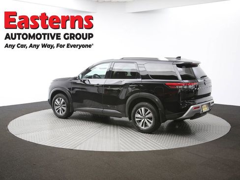 Used 2022 Nissan Pathfinder SL image 65