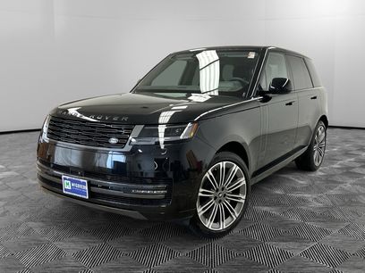 Used 2025 Land Rover Range Rover SE