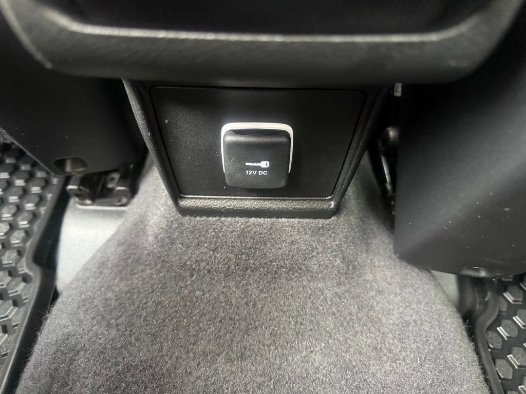 Certified 2022 Jeep Compass Latitude AWD/4WD image 36