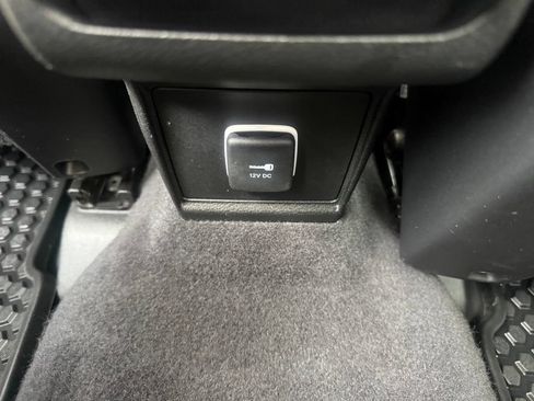 Certified 2022 Jeep Compass Latitude AWD/4WD image 36