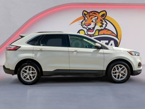 Used 2021 Ford Edge SEL w/ Convenience Package AWD/4WD image 4