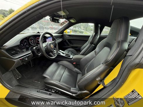 Used 2023 Porsche 911 Carrera GTS RWD image 5