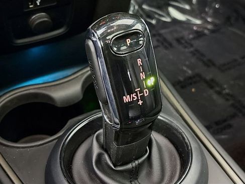 Used 2022 MINI Cooper Countryman S w/ Premium Package image 17