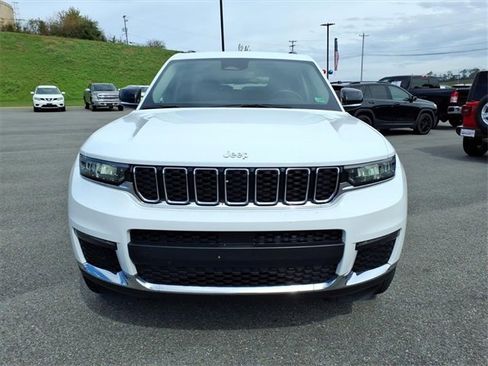 Used 2022 Jeep Grand Cherokee L Limited w/ Trailer Tow Group (B) image 9