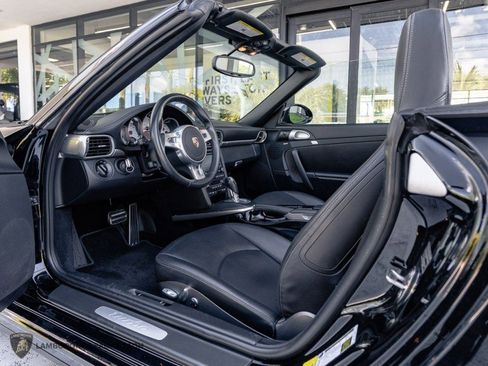 Used 2012 Porsche 911 Turbo AWD/4WD image 21