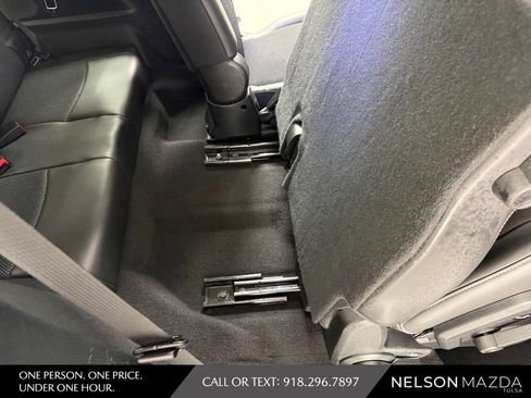 Used 2017 Dodge Journey Crossroad w/ Popular Equipment Group AWD/4WD image 40