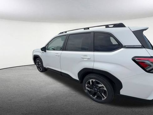 New 2026 Subaru Forester Touring AWD/4WD image 5