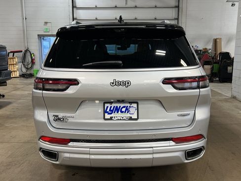 Used 2021 Jeep Grand Cherokee L Summit image 3