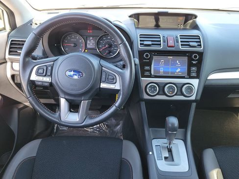 Used 2016 Subaru Crosstrek 2.0i Premium image 9