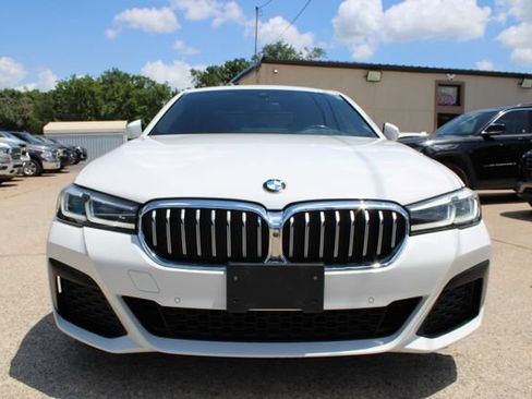 Used 2021 BMW 530i w/ M Sport Package RWD image 8