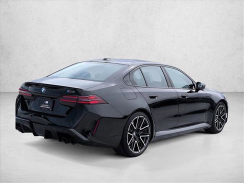 Certified 2026 BMW M5 AWD/4WD image 5