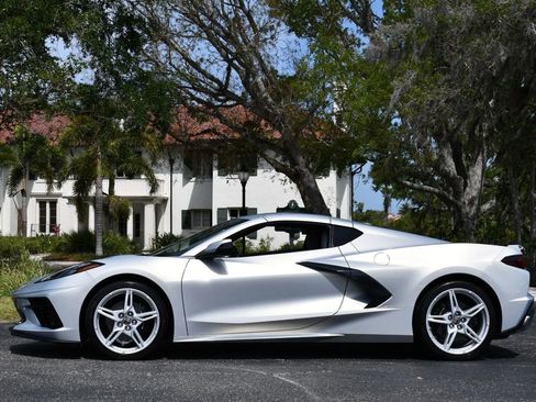 Used 2024 Chevrolet Corvette Stingray Coupe w/ Chrome Exterior Badge Package image 3