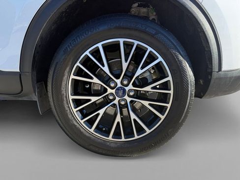 Used 2022 Ford Escape SEL w/ Technology Package image 36