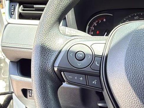 Certified 2025 Toyota RAV4 LE FWD image 22